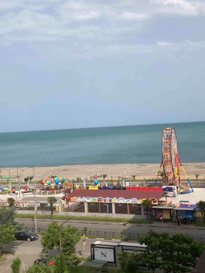 Apartment Near The Sea Batumi Luaran gambar